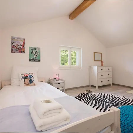 Auddes Apartment *